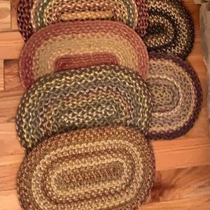 BRAIDED placemats/ end table/night-stand mats